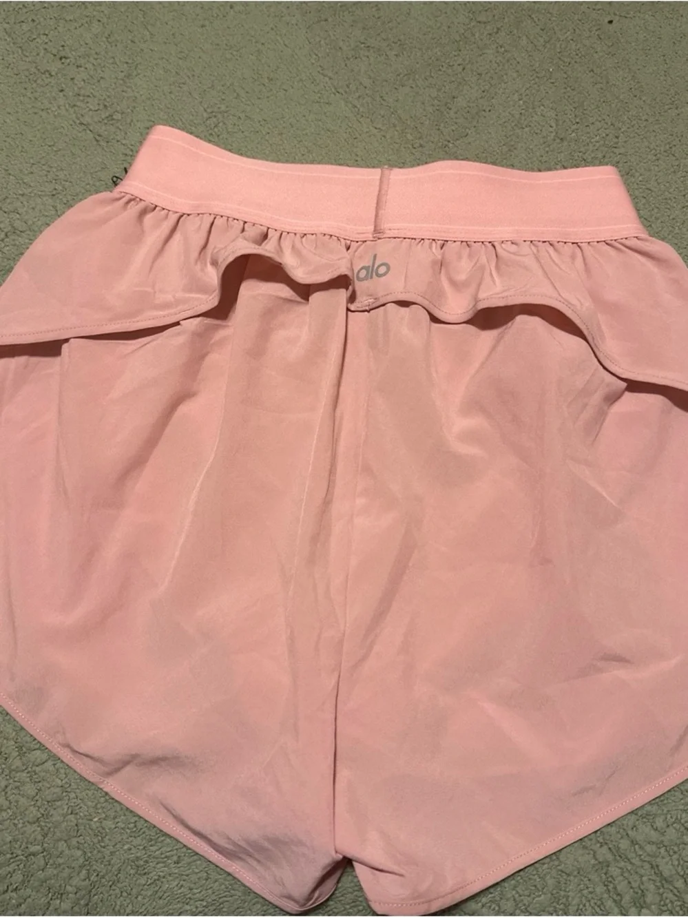 ALO Yoga match point short pink